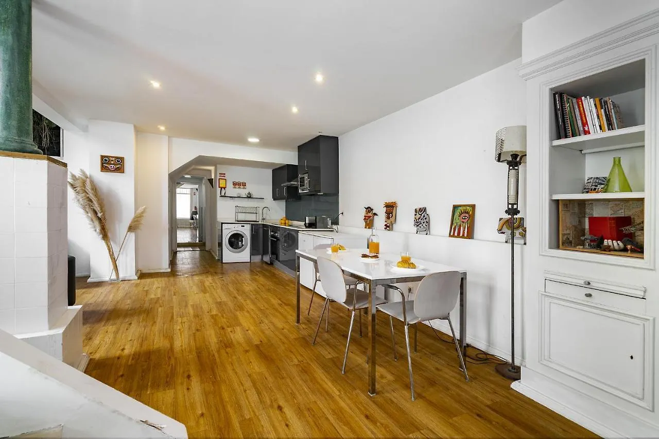 Whome Central 1-Bedroom Loft Perfect To Explore Lisbona Portogallo